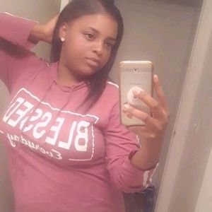 Meet your Posher, Naynay